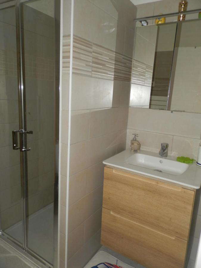 Plein Soleil Apartment Sanary-sur-Mer Exterior photo