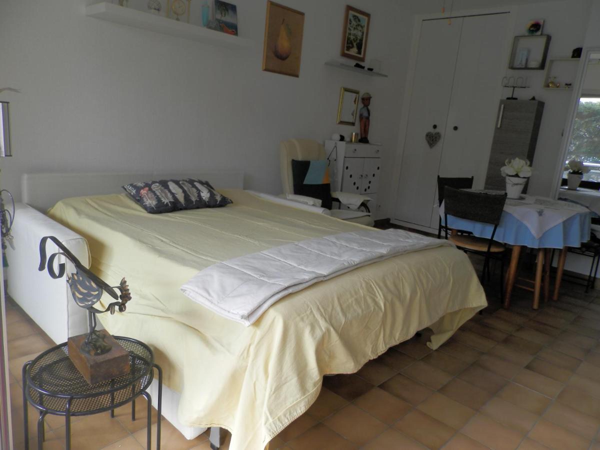 Plein Soleil Apartment Sanary-sur-Mer Exterior photo