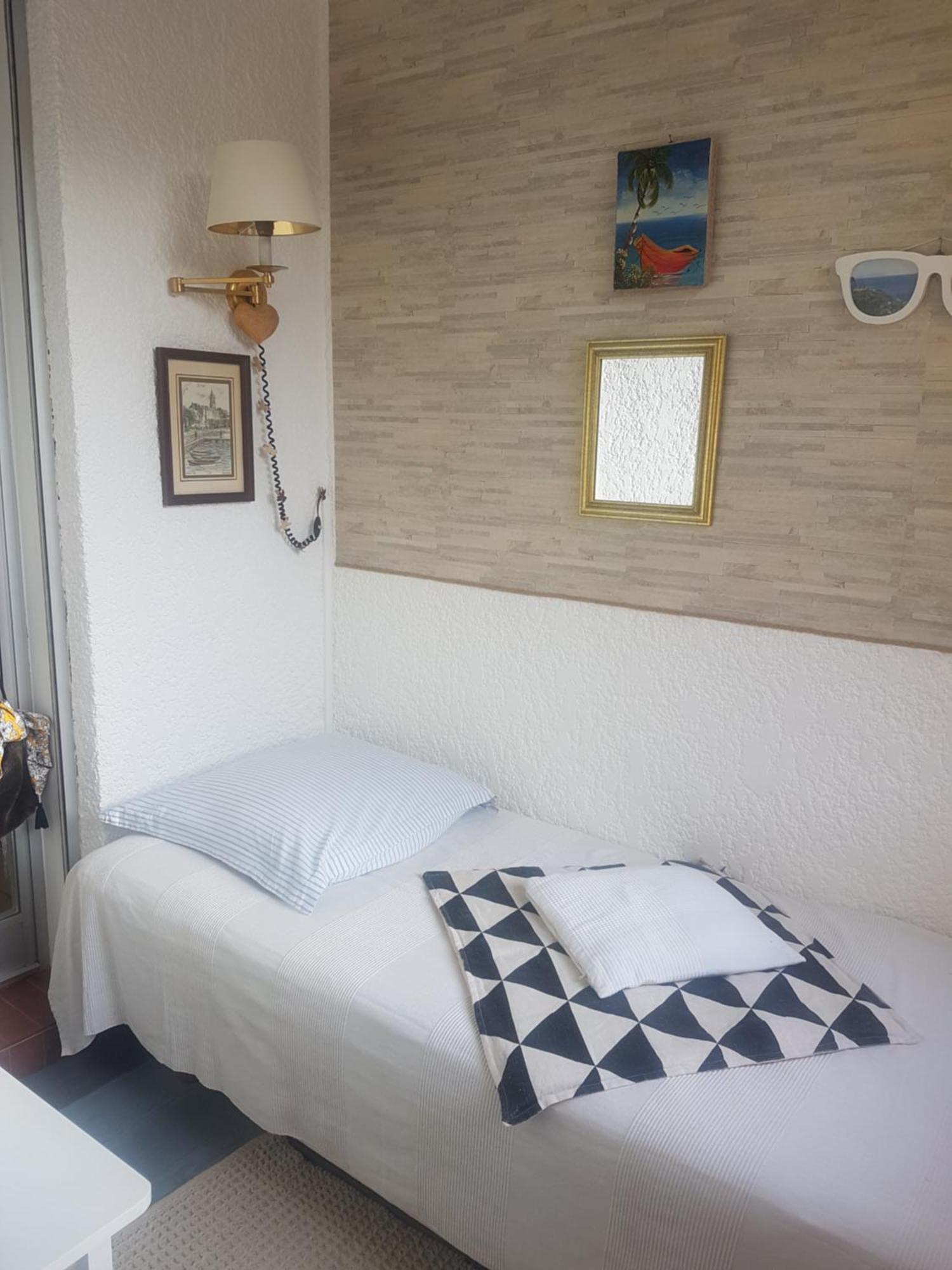 Plein Soleil Apartment Sanary-sur-Mer Exterior photo